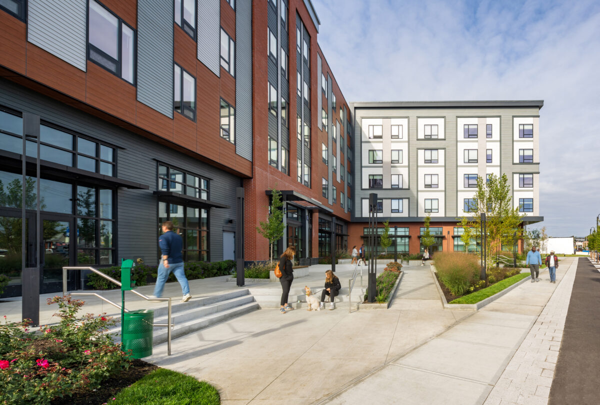 TAT_Anthem_Ed Wonsek_05