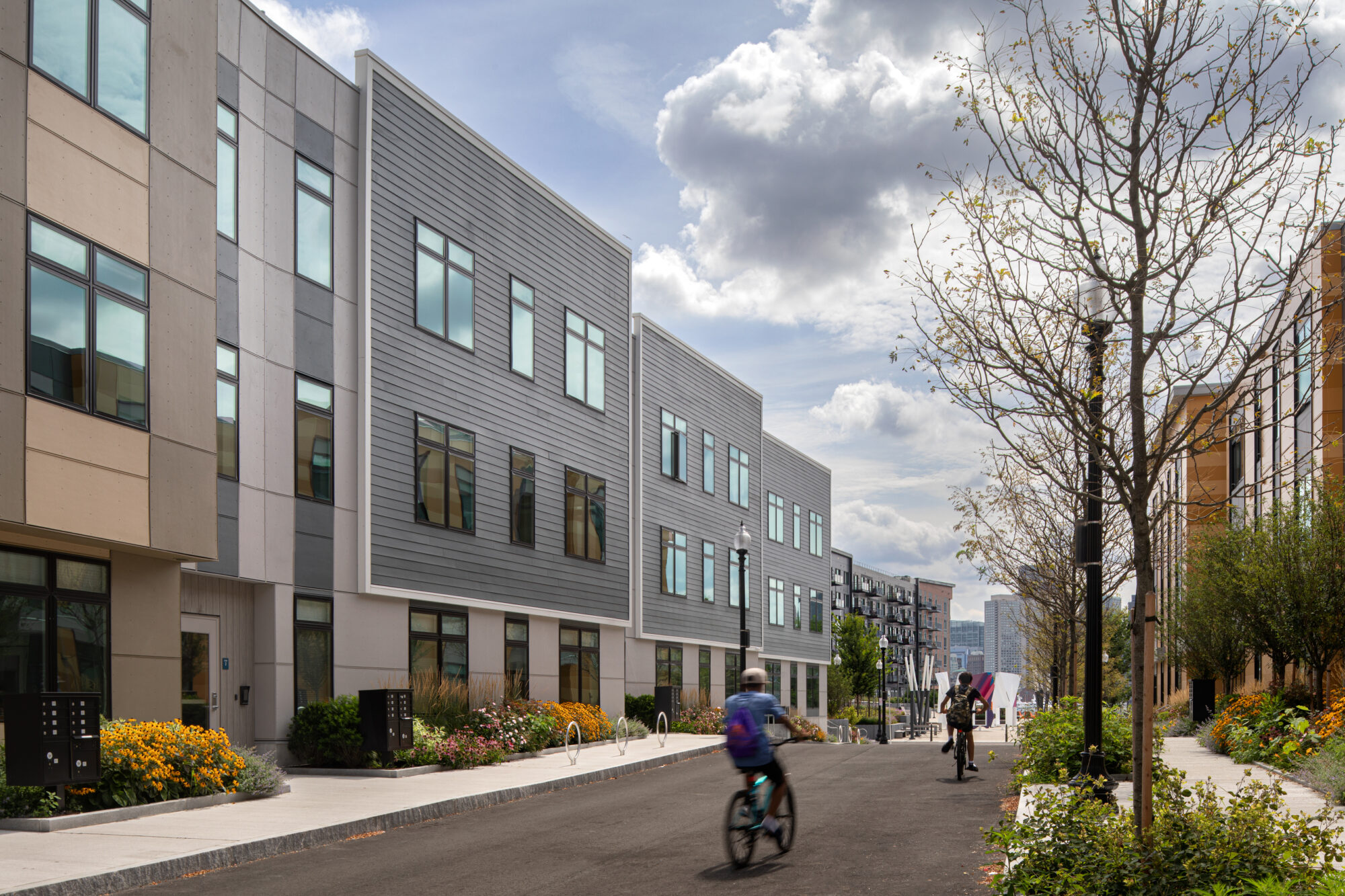 Harborwalk Residences and Harbor125 Apartments_Ed Wonsek_9