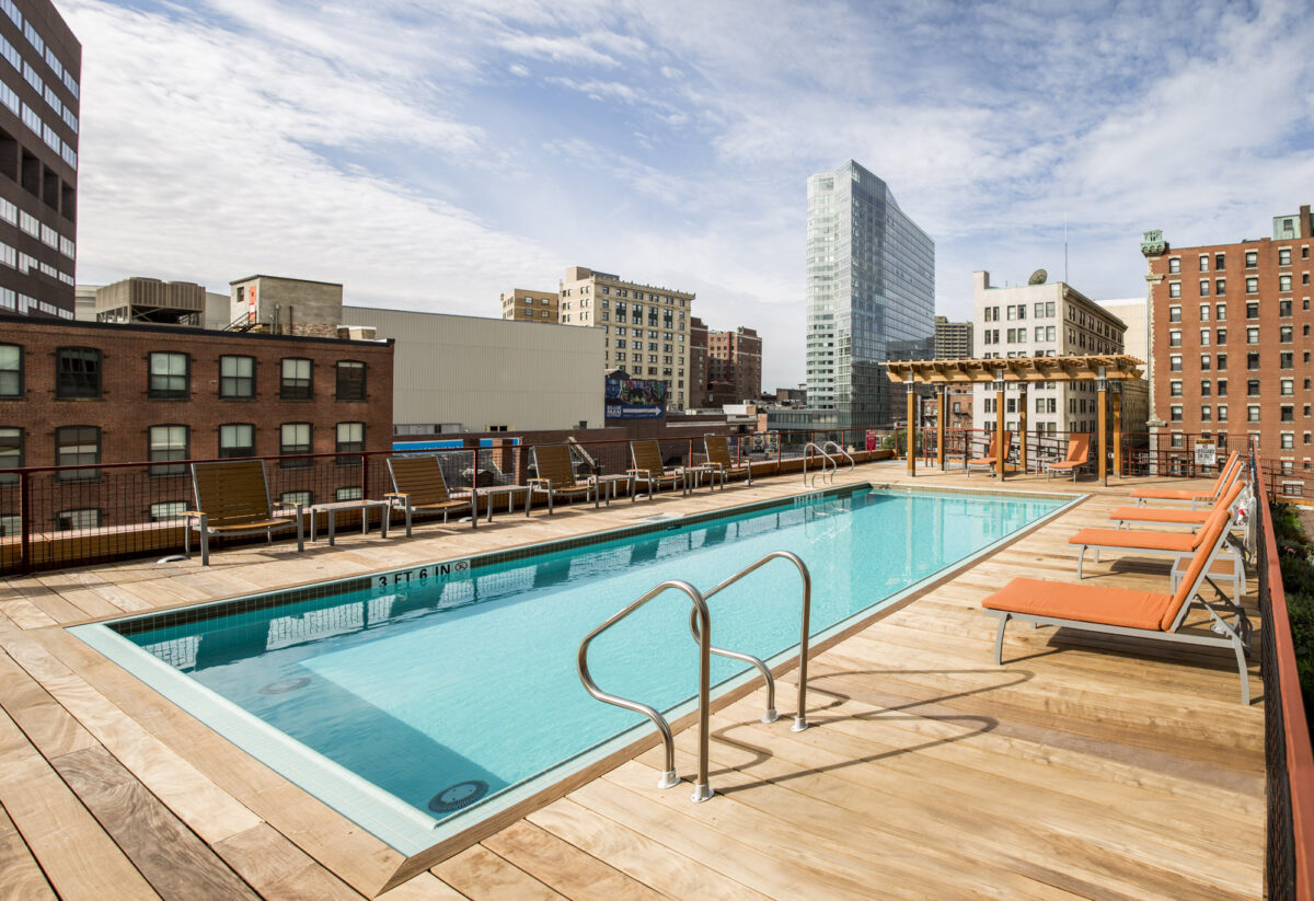 Kensington Pool Metal 3