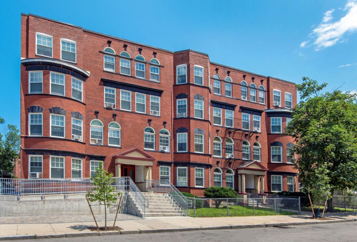 TAT_Lorenzo Pitts_Joel Howe_3