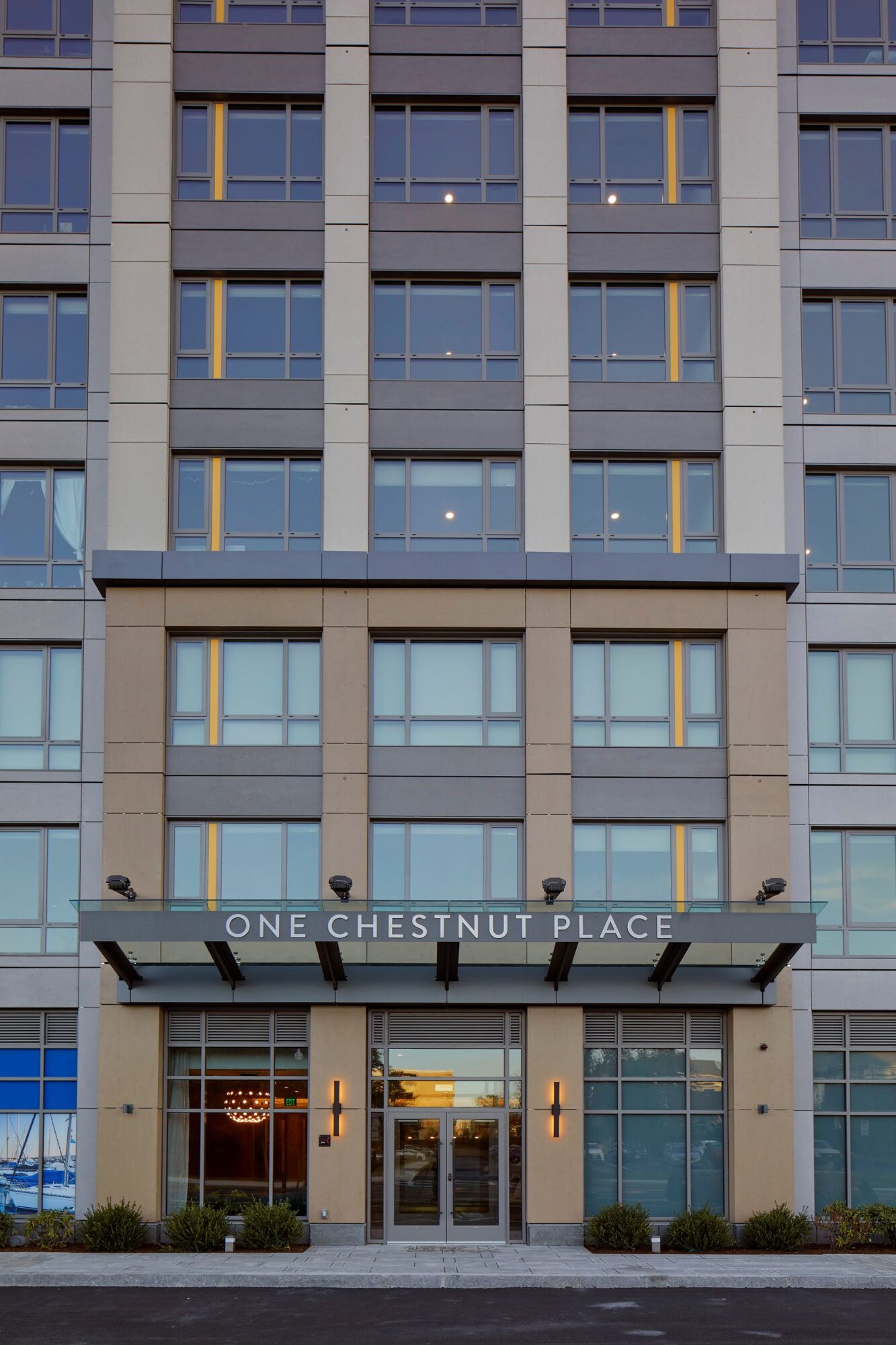 One Chestnut_3284D_4192