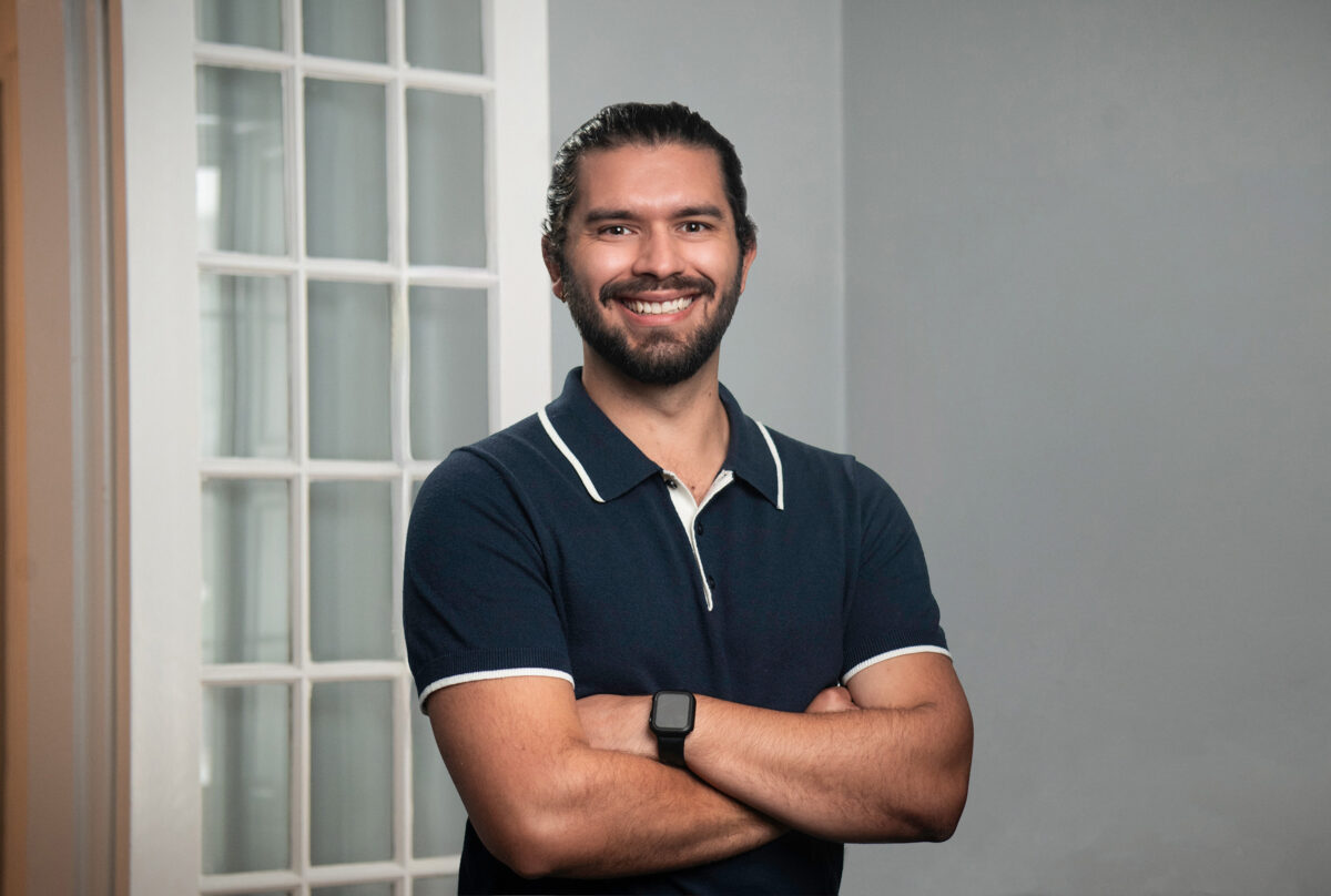 Plascenia_J(New Web)