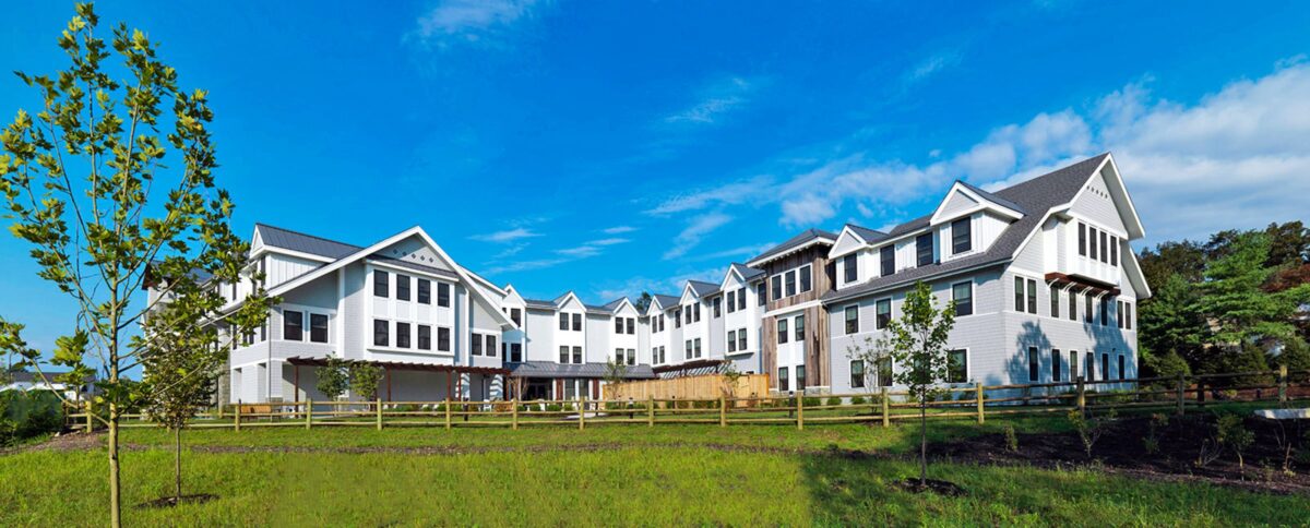 Residence at Westport_AndyRyan_10087_Panorama_30x14_a_EDITED