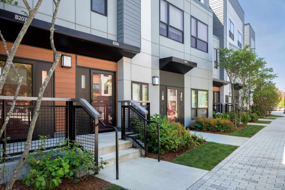 TAT_Flat 9 at Whittier_Ed Wonsek_13