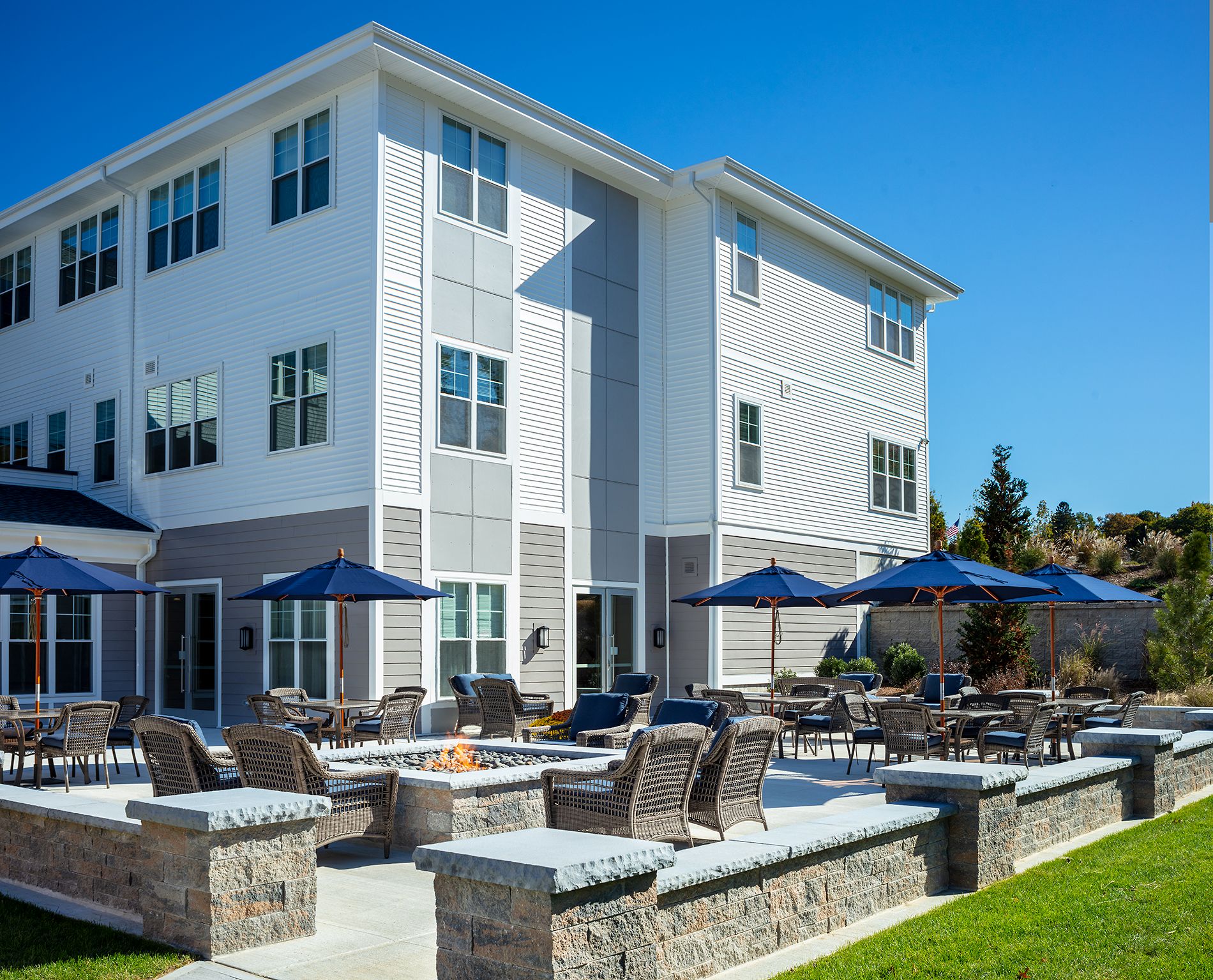 WingateHaverhill_WGT304patio