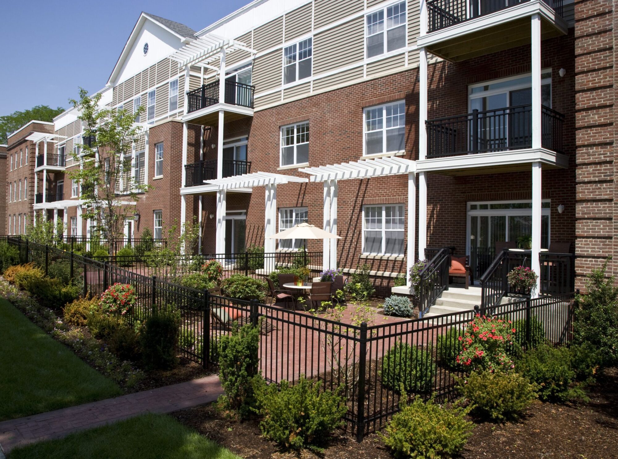 Avalon at Lexington Hills 09