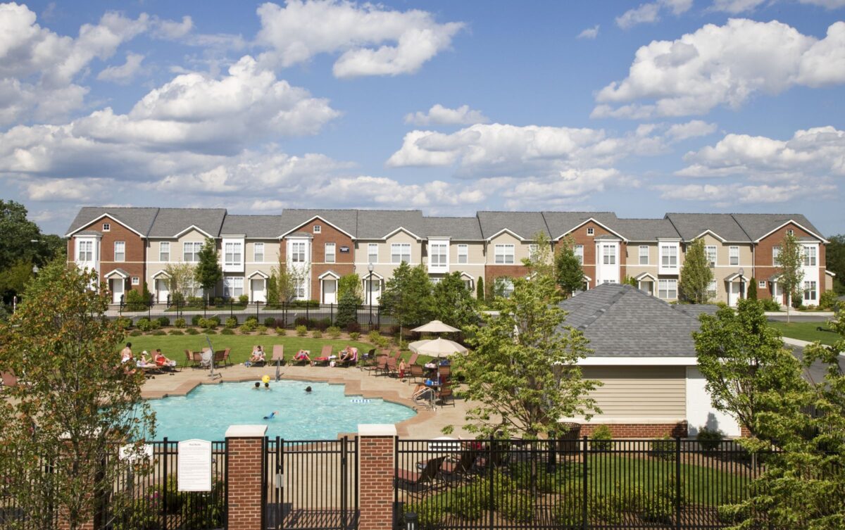 Avalon at Lexington Hills 10