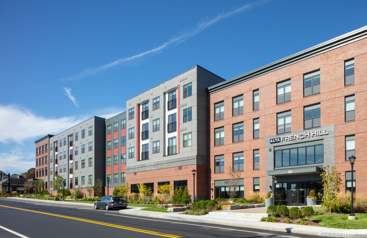 TAT_Christian Scully_251003_Alta French Hill -MarlboroughMA-121-Edit Crop