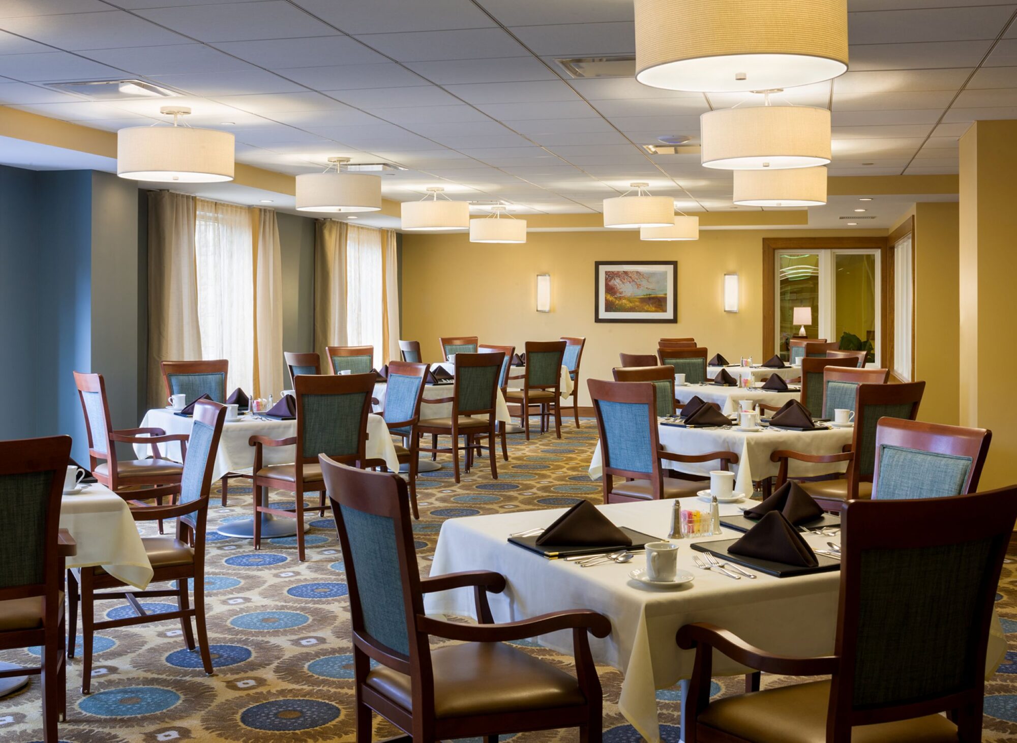 Residence at Watertown Square_TAT403dining